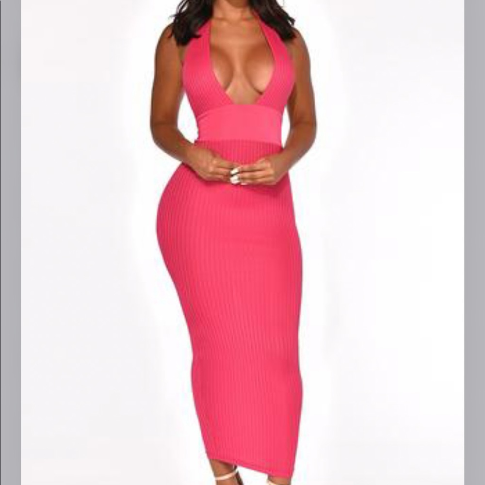 The boutique penthouse midi dress hot pink